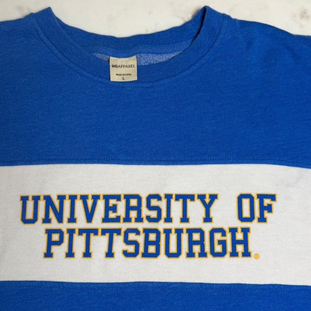 UG Apparel University of Pittsburgh Sweatshirt Large Blue Excellent Crewneck‎